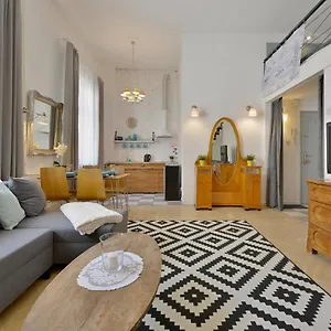  Apartment Argentis Odrzanska Retro Loft